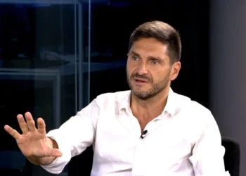 Pullaro cuestiona el polémico decreto de Milei al alegar falta de consulta y su impacto en la producción