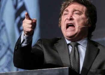 Milei acelera el juego político y obliga a sus adversarios a adelantarse: el surgimiento de una nueva oposición
