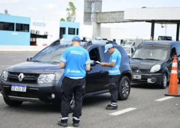 Nuevo DNU de Javier Milei: Conoce los documentos esenciales para circular en auto y lo que implica para la VTV