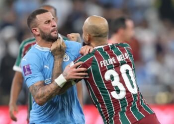 Mundial de Clubes: Felipa Melo y Kyle Walker protagonizan una pelea intensa