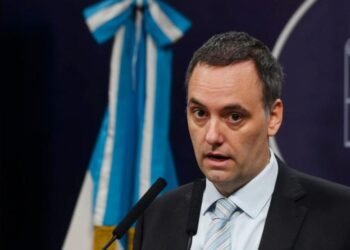 El Gobierno anuncia un ajuste mayor a las provincias luego del retiro del capítulo fiscal de la ley ómnibus