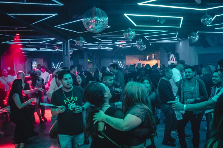 Dos argentinos triunfan con una exitosa fiesta en Miami y planean expandirse por otras ciudades de EE.UU.