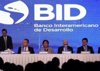 Los países de la región esperan una pronta definición de Caputo por parte del BID.