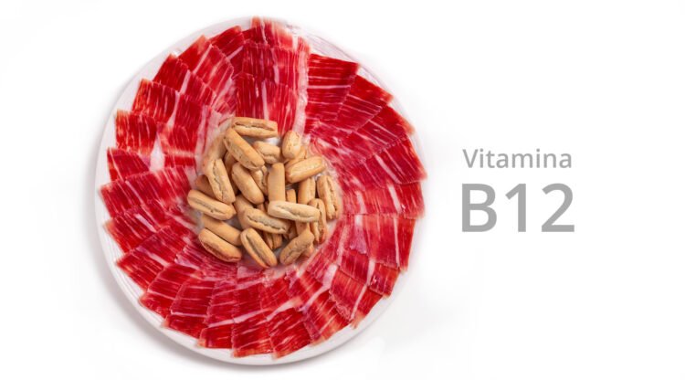 Descubre cómo la vitamina B12 puede ayudarte a combatir el cansancio físico y mejorar tu rendimiento.