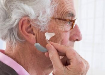 Aprende a solicitar audífonos a través de PAMI: ¡No dejes que la pérdida auditiva limite tu calidad de vida!