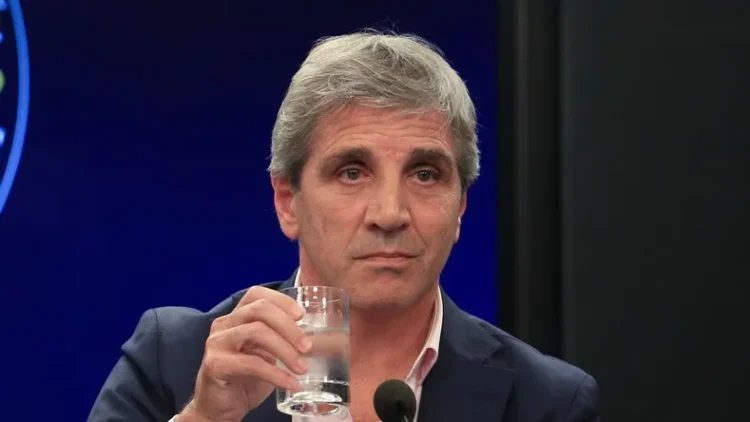 El Gobierno decide aplazar pagos de deuda por $42,6 billones