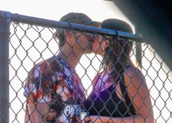 Joe Jonas muestra abiertamente su relación con una modelo tras su separación de Sophie Turner