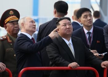 Vladimir Putin solicita apoyo a Kim Jong-un para conseguir municiones y someter a Ucrania.