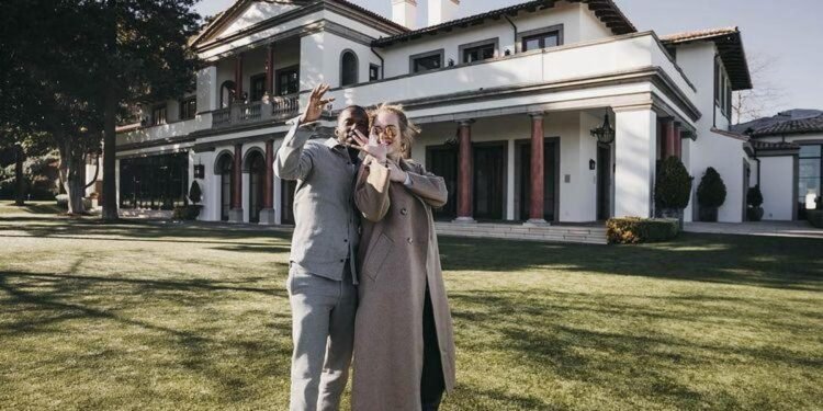 Adele compra la mansión de Stallone: Descubre cuánto pagó y los detalles de la negociación