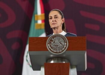 Claudia Sheinbaum aborda políticas migratorias durante reunión con funcionarios de EE.UU.