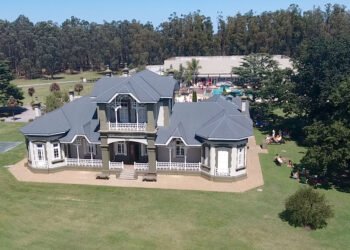 Descubrí las termas Médano Blanco, un hermoso complejo desconocido para disfrutar el fin de semana largo.