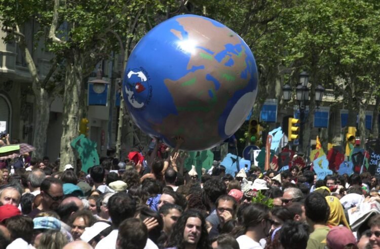 La amenaza global contra la democracia: un desafío que enfrentamos