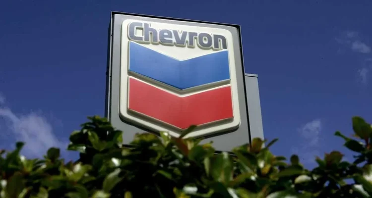 Chevron vende sus valiosos activos en el área petrolera de Athabasca Oil Sands y Duvernay Shale