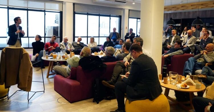 Organización Fundar presenta informe sobre la industria de software en Argentina