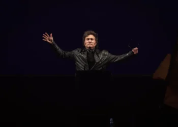 Impresionantes declaraciones de Javier Milei en Parque Lezama: “Ausencia de trolls”, “Traidores desaparecidos” y “Casta política demagógica”.