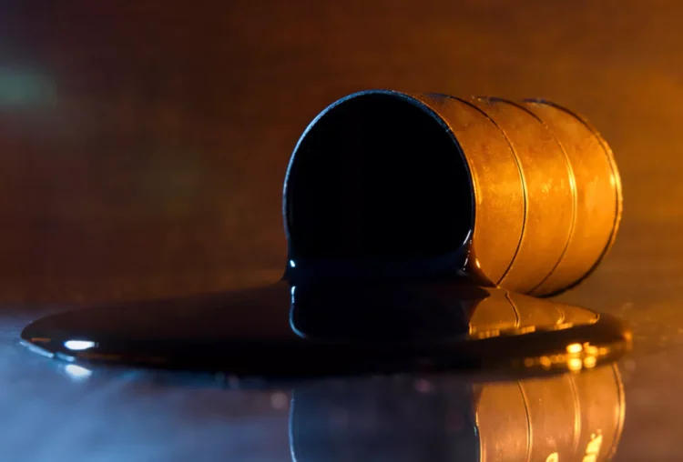 El petróleo a US$ 100: la sorpresa indeseada que podría llegar en octubre