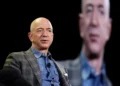 Jeff Bezos comparte su optimismo en torno al nuevo mandato de Trump